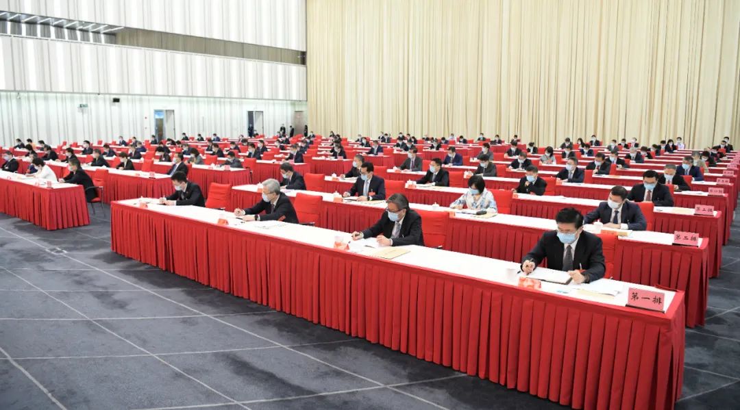 中國共產(chǎn)黨上海市第十二屆委員會(huì)第一次全體會(huì)議1.jpg